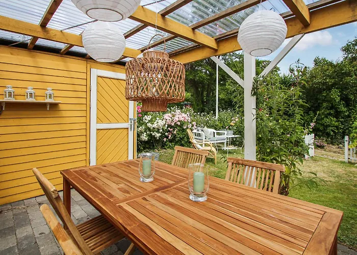 Charming In With 1 Bedroom *